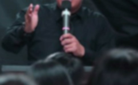 以微笑面对生活演讲稿模板